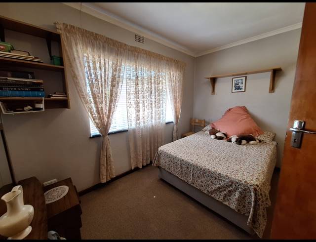 3 BEDROOM HOUSE TO LET IN FAIRWAYS